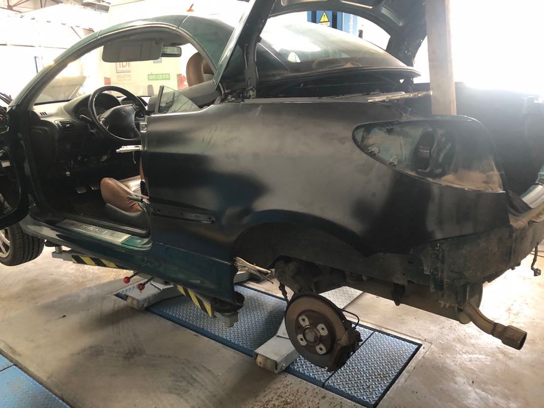 aile voiture changée
